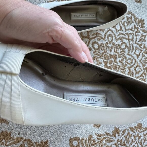 Vintage Naturalizer Off White Heels 8.5 - Picture 8 of 10